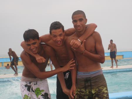 -                             Younes  /  Youpi